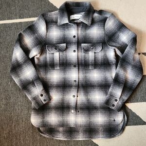 Smartwool Black and Gray Plaid Shirt